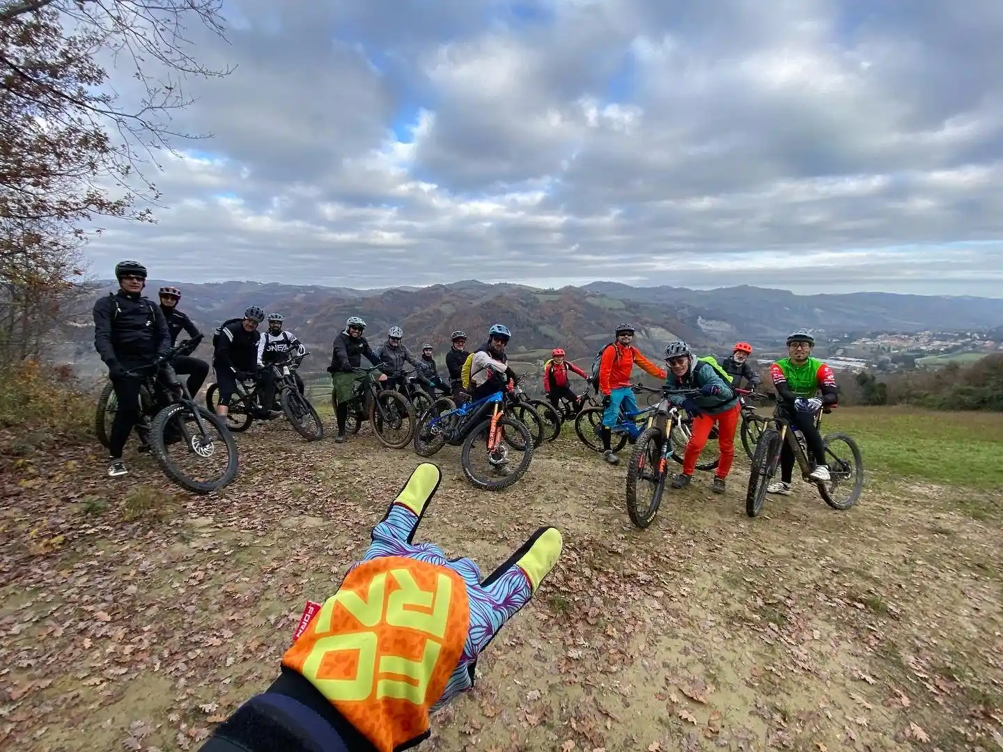 96E69E8A 93D5 4727 9640 2C98CF1236AE